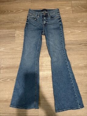 Calvin Klein Medium Blue Flared Women's Jeans